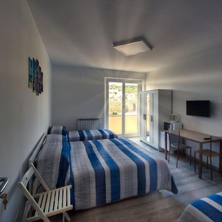 Suite Eleven Генуя Экстерьер фото
